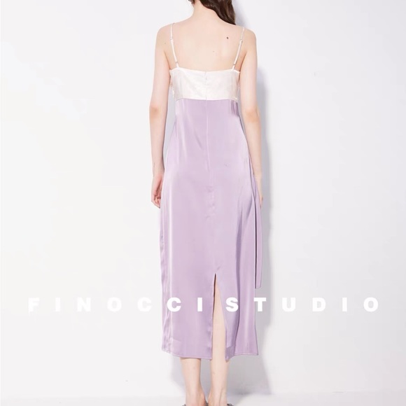 Dress - Picture 4 of 4